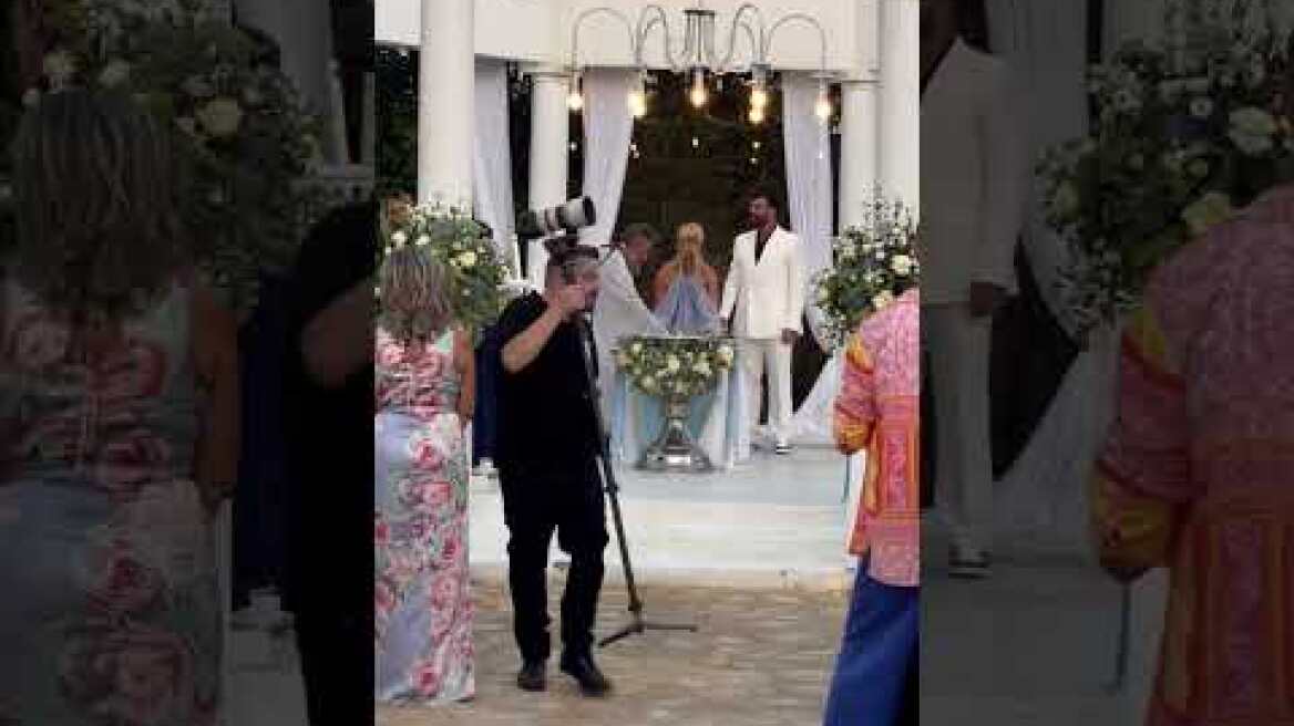 Ιωάννα Τούνη και Δημήτρης Αλεξάνδρου βάφτισαν τον γιο τους 3