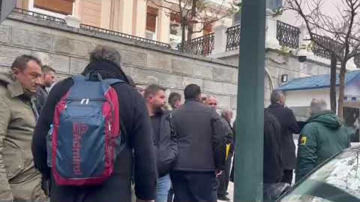 Οι αγρότες στο Μαξίμου (1)