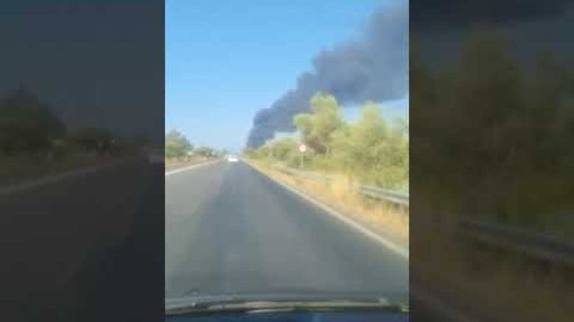 Φωτιά στην Πάτρα (1)