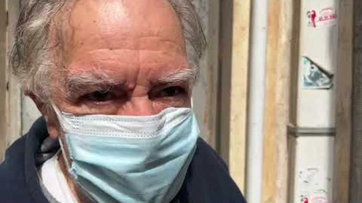 Κατέρρευσε τμήμα κτηρίου στο Πασαλιμάνι (5)