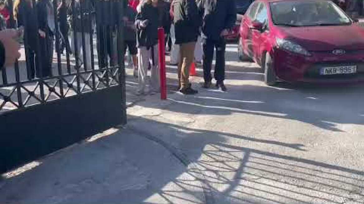 Κολλέγιο Αθηνών 19/1