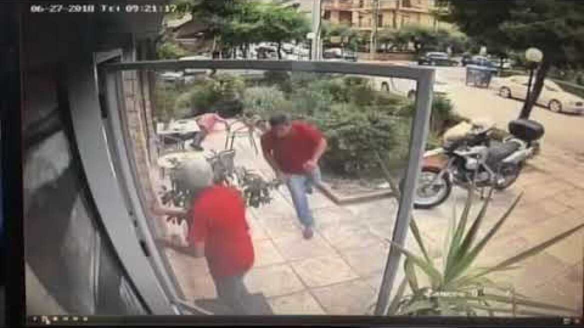 Βίντεο – ντοκουμέντο: Η στιγμή της επίθεσης στο Παλαιό Φάληρο (1)