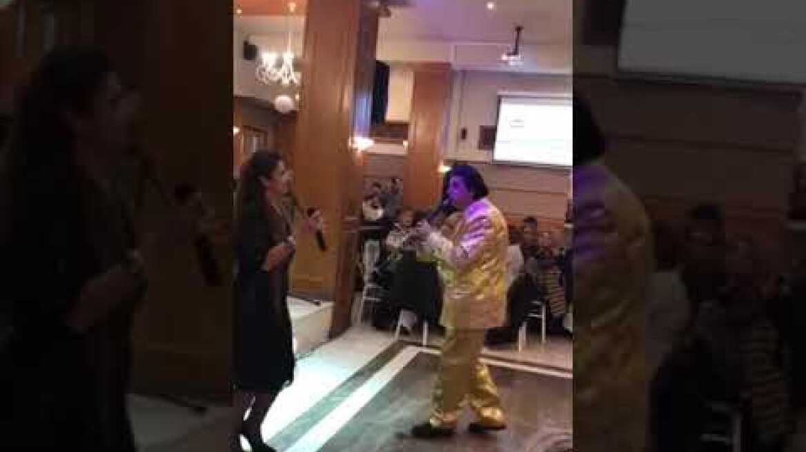 Δείτε τον Γιώργο Μάγγα σε φιλανθρωπικό γκαλά