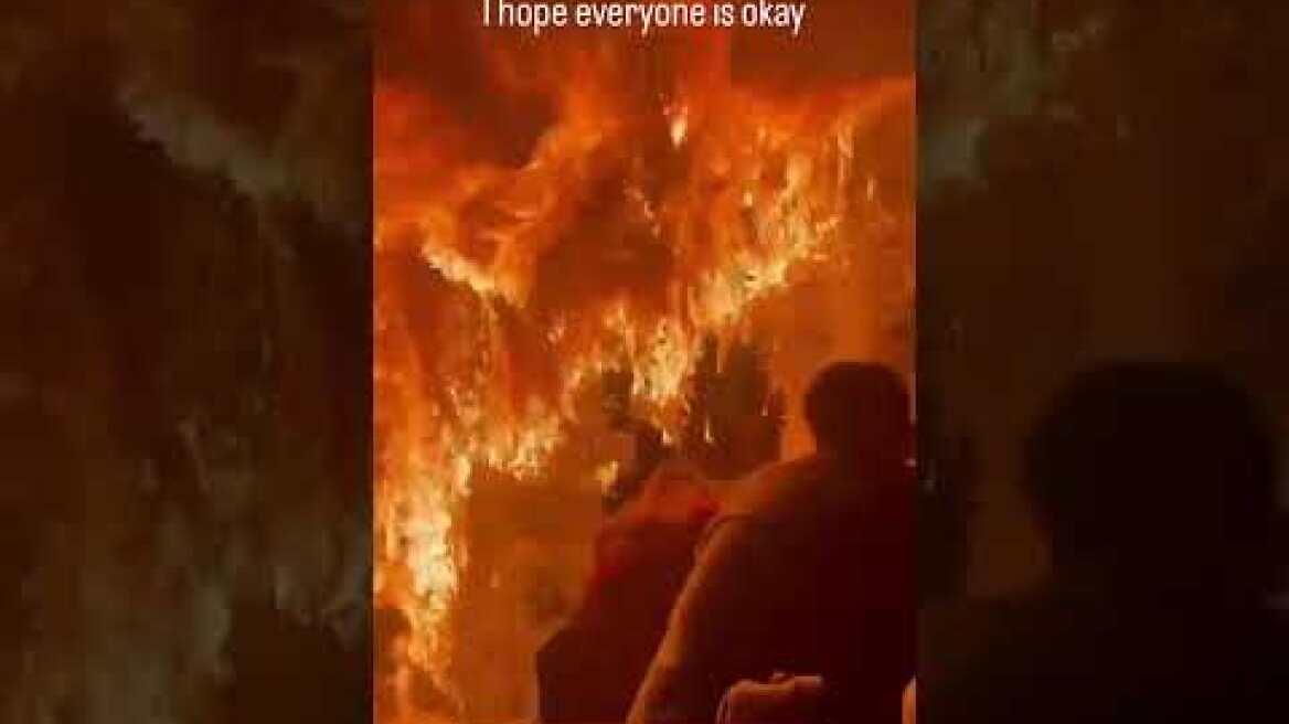 Fire inside the MNKY HSE ( London) last night 😯 #london #shorts