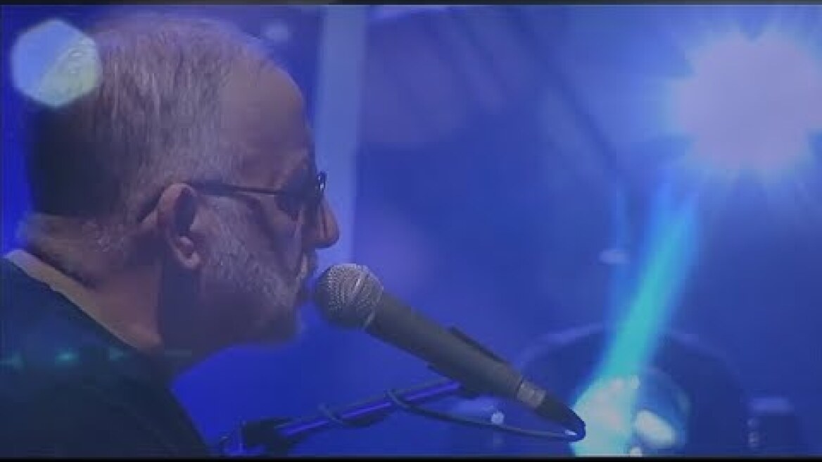 Θάνος Μικρούτσικος, Κώστας Θωμαΐδης - Άννα Μην Κλαις (Όσοι περπάτησαν μαζί μου)