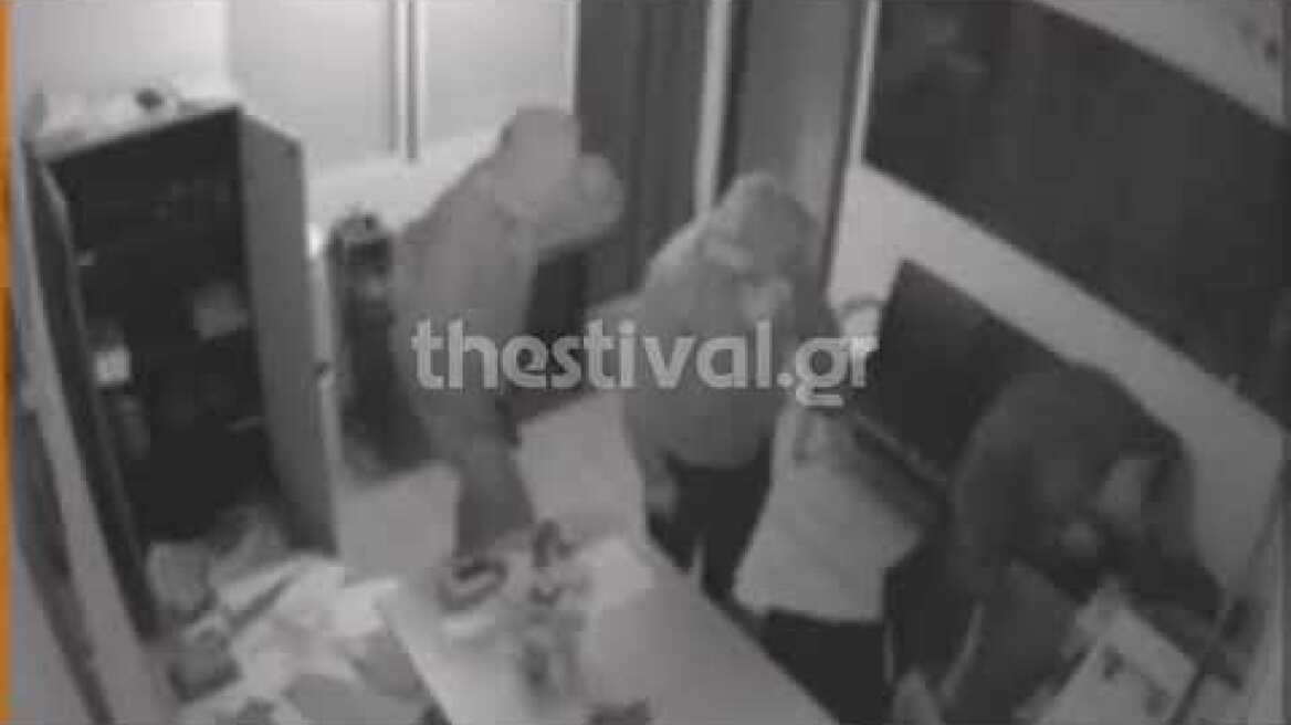 Thestival.gr Βίντεο ντοκουμέντο από ληστεία σε εταιρεία παραγωγής πάγου στη Θεσσαλονίκη