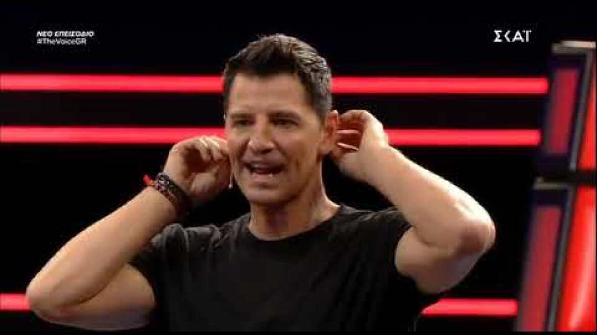 The Voice: Η Κρητικοπούλα που χόρεψε πεντοζάλη τον Σάκη Ρουβά