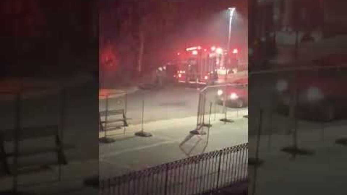 Σοβαρά επεισόδια στη Νέα Φιλαδέλφεια - Οπαδοί της Ντιναμό Ζάγκρεμπ έκαναν ντου | enwsi.gr