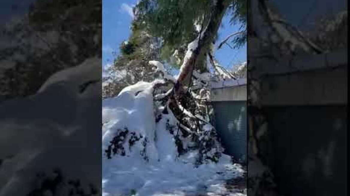 Εφιάλτης δίχως τέλος στην Εκάλη: Αποκλεισμένοι επί 48ωρο χωρίς ρεύμα και νερό