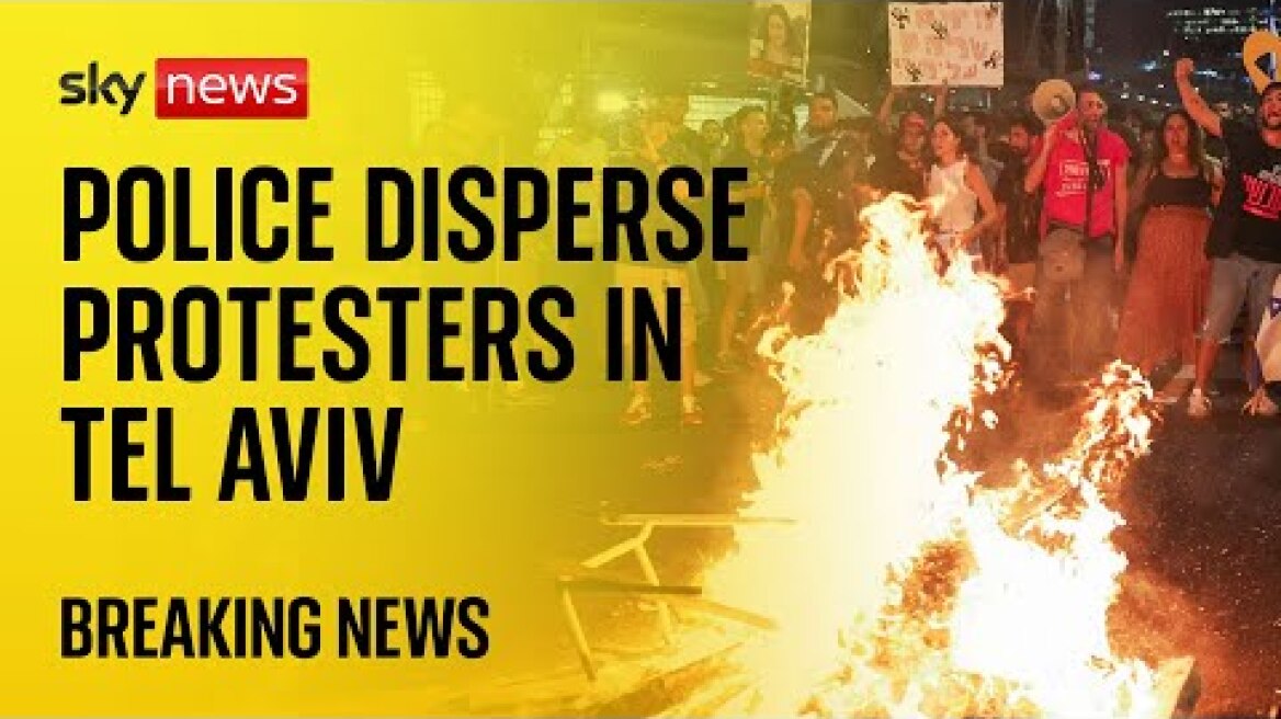 Police disperse protesters after more than 300,000 people join demonstration in Tel Aviv