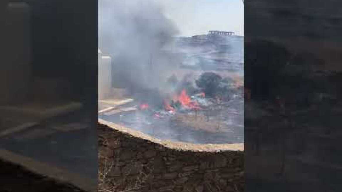 Βίλα φωτιά Μύκονος (2) 31/07/2021