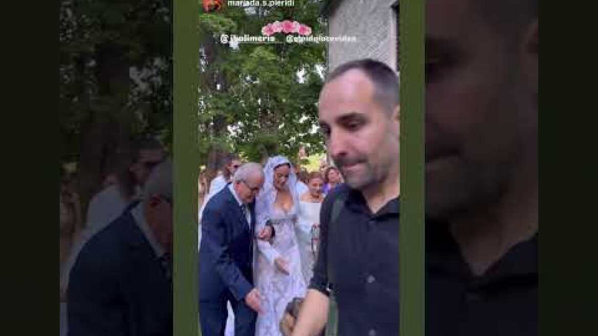 Τζώνη Καλημέρης – Ελπίδα Ιακωβίδου: Παντρεύτηκαν με θρησκευτικό γάμο στο Νυμφαίο (4)