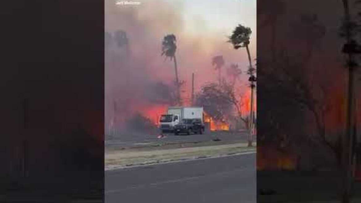 New video shows a massive fire raging near homes in Maui, Hawaii