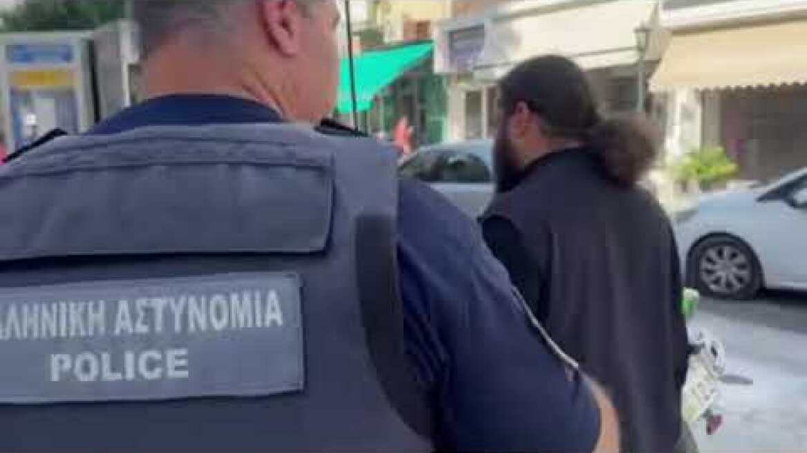 Ο Ηγούμενος στον ανακριτή Κορίνθου (1)