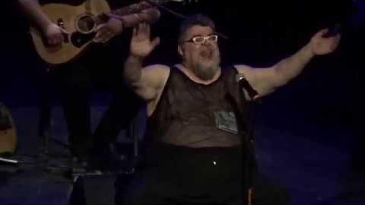 Δυο Χαμόγελα - Σταμάτης Κραουνάκης