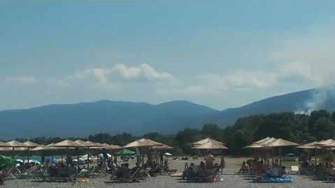 Φωτιά στους πρόποδες του Ολύμπου