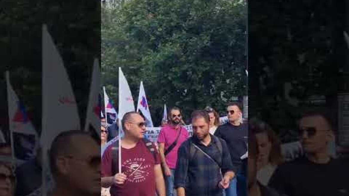 Διαμαρτυρίες για τα εργασιακά δικαιώματα