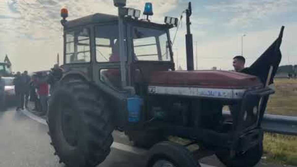 Ξεκίνησε η πορεία των αγροτών προς την Αθήνα