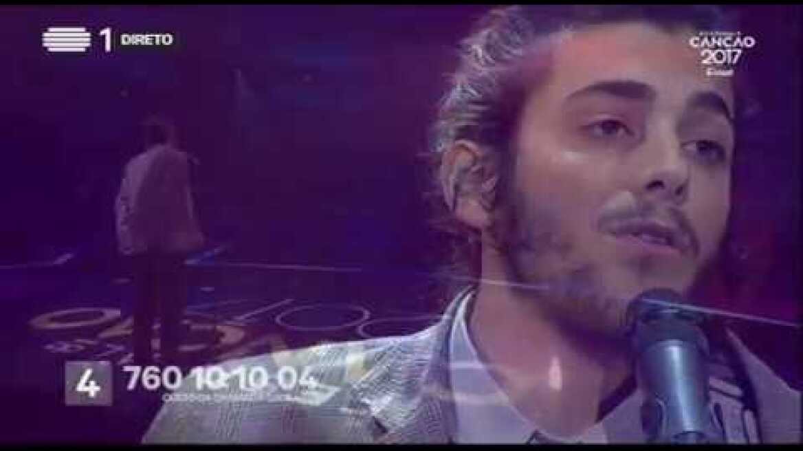 Salvador Sobral - Amar Pelos Dois - Final | Festival da Canção 2017 | RTP