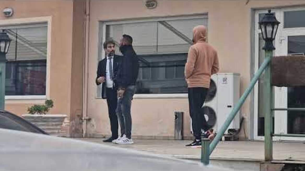 Αυτοψία στο σημείο που ο 16χρονος δέχθηκε τα πυρά του αστυνομικού