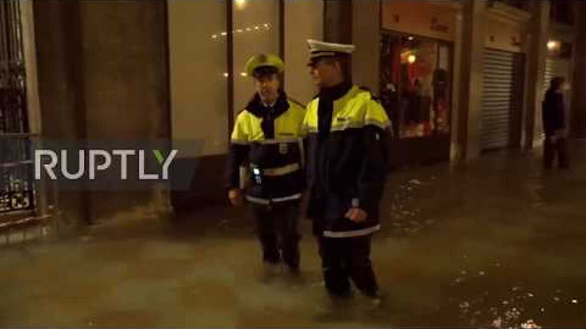 Italy: Venice flooded by record-high tide in 50 years