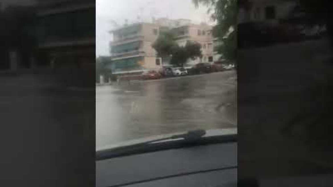 Στο ύψος του Γκολφ της Γλυφάδας 