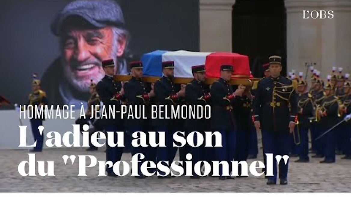 Le cercueil de Jean-Paul Belmondo quitte les Invalides au son de "Chi Mai" d'Ennio Morricone