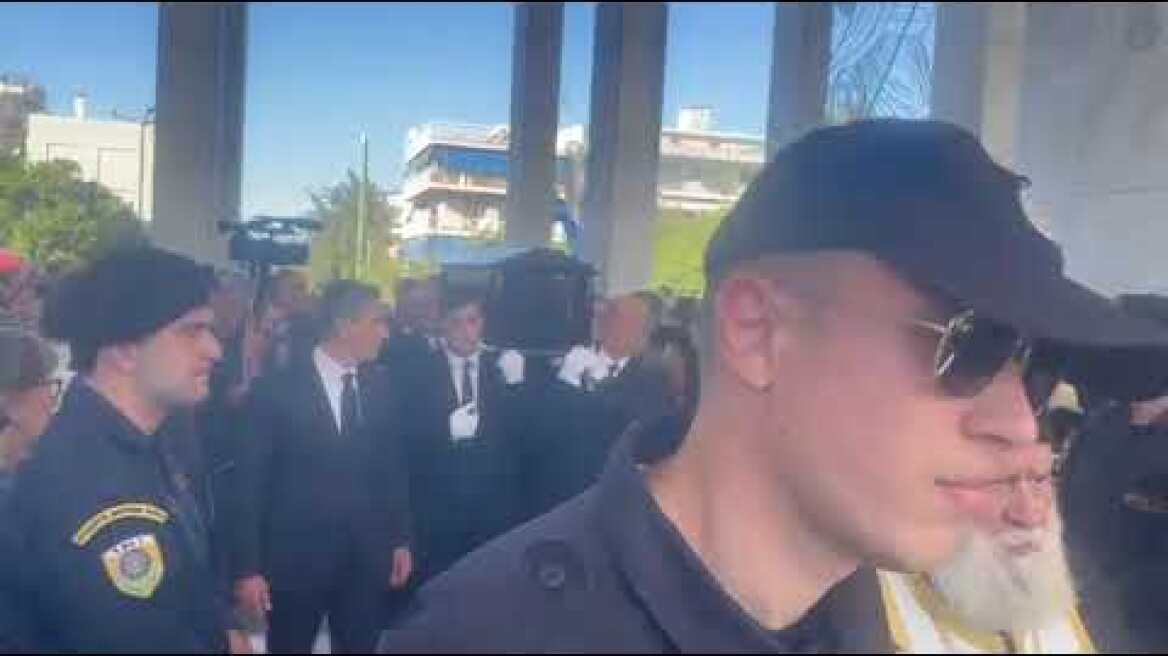Το τελευταίο αντίο στον Διονύση Σαββόπουλο (15)