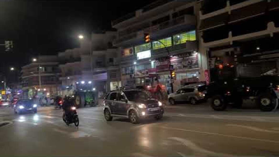 Ξανά με τα τρακτέρ στη Λάρισα οι αγρότες