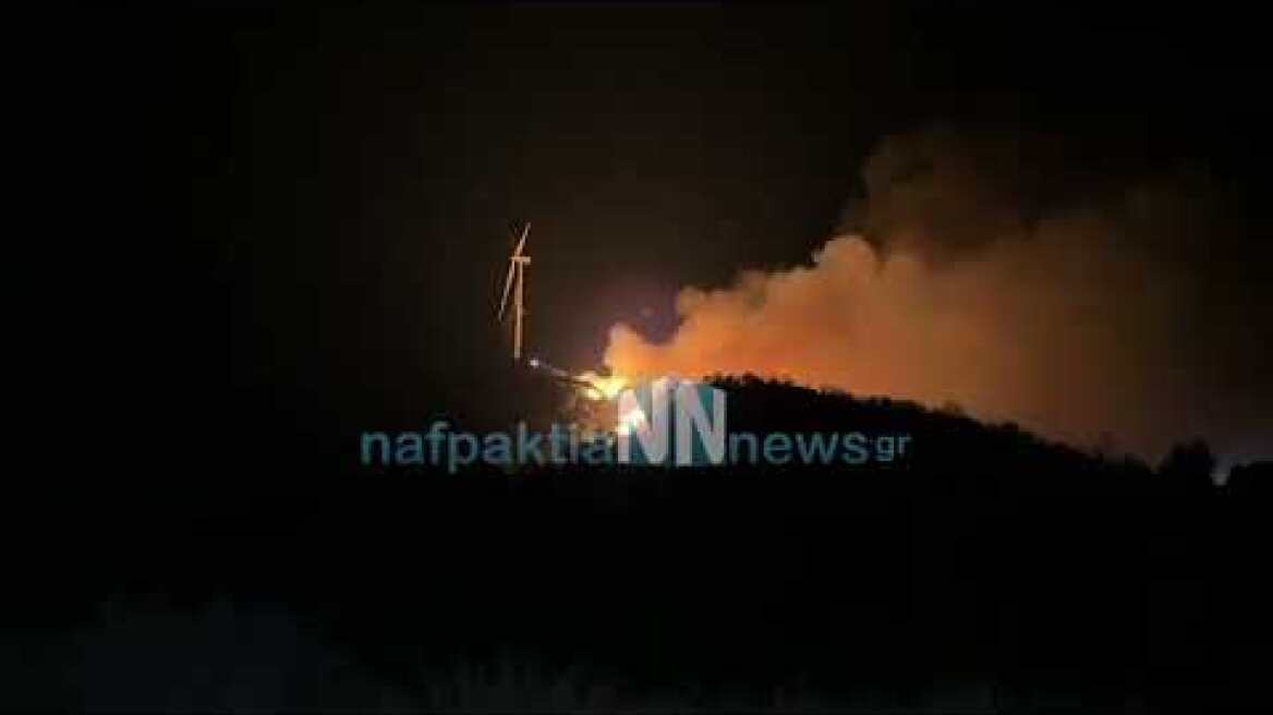 Αναζωπύρωση αυτή την ώρα βίντεο κοντά στις ανεμογεννήτριες - Μακύνεια  