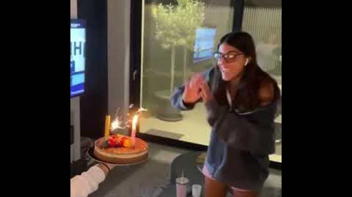 Άννα Μαρία Βέλλη: Γενέθλια για την πρώην παίκτρια του Survivor! Η έκπληξη από τους αγαπημένους της