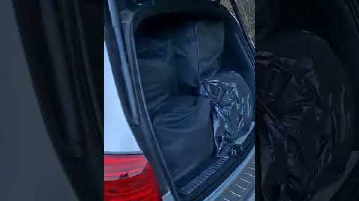 Επεισοδιακή καταδίωξη 23χρονης: Είχε 215 κιλά κάνναβης σε τζιπ στο οποίο ήταν ο 2,5 ετών γιος της, χτύπησε περιπολικά για να διαφύγει 16122025: Μεγάλη ποσότητα ναρκωτικών κατασχέθηκε από το Τ.Δ.Ν. της Υ.Δ.Ε.Ε. Ιωαννίνων