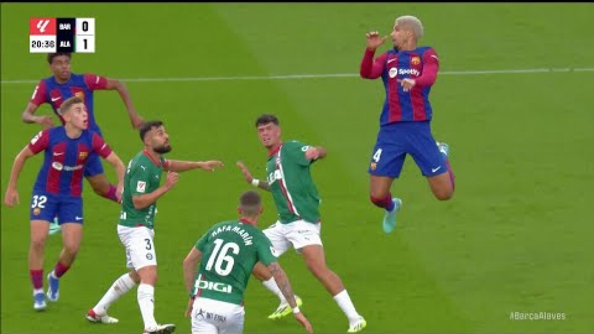 Resumen de FC Barcelona vs Deportivo Alavés (2-1)