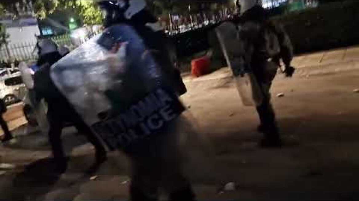 Επεισόδια μετά τη συναυλία του ΛΕΞ (8)