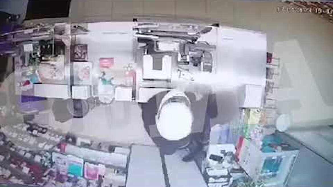 Βίντεο ντοκουμέντο από ληστεία στο Παλαιό Φάληρο