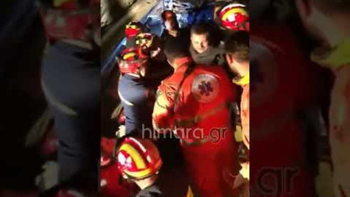 Η ΕΚΑΜ απεγκλωβιζει 24χρονο στο Δυρράχιο