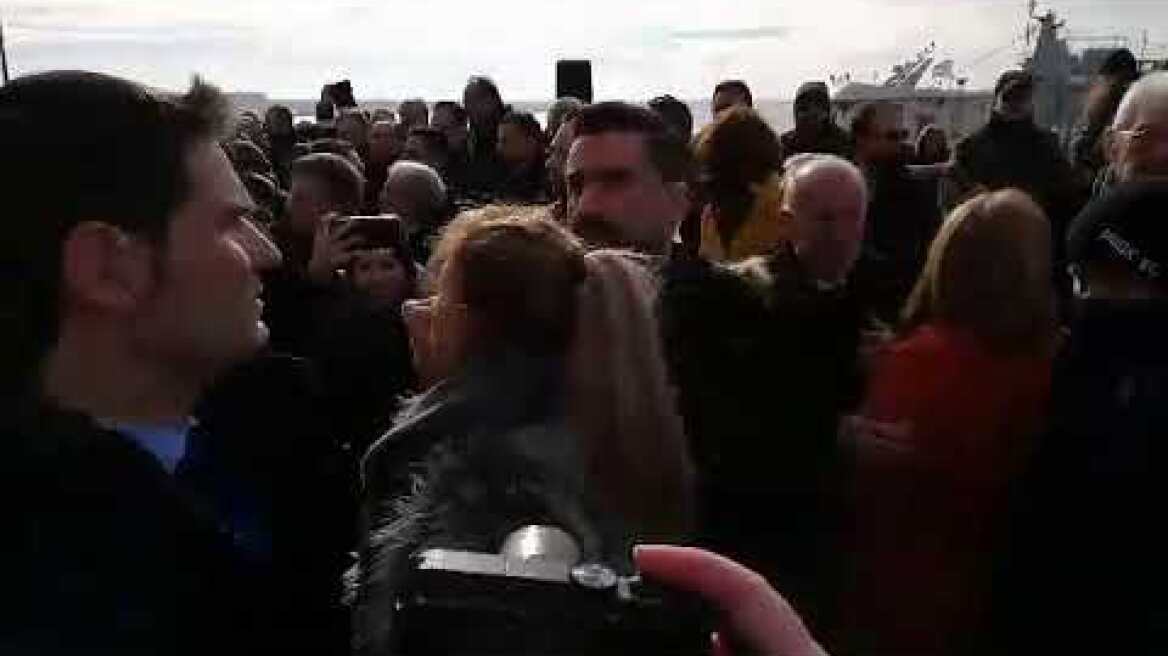 ΜΙΚΡΟΕΠΕΙΣΟΔΙΟ ΣΤΗΝ ΤΕΛΕΤΗ ΤΩΝ ΘΕΟΦΑΝΕΙΩΝ