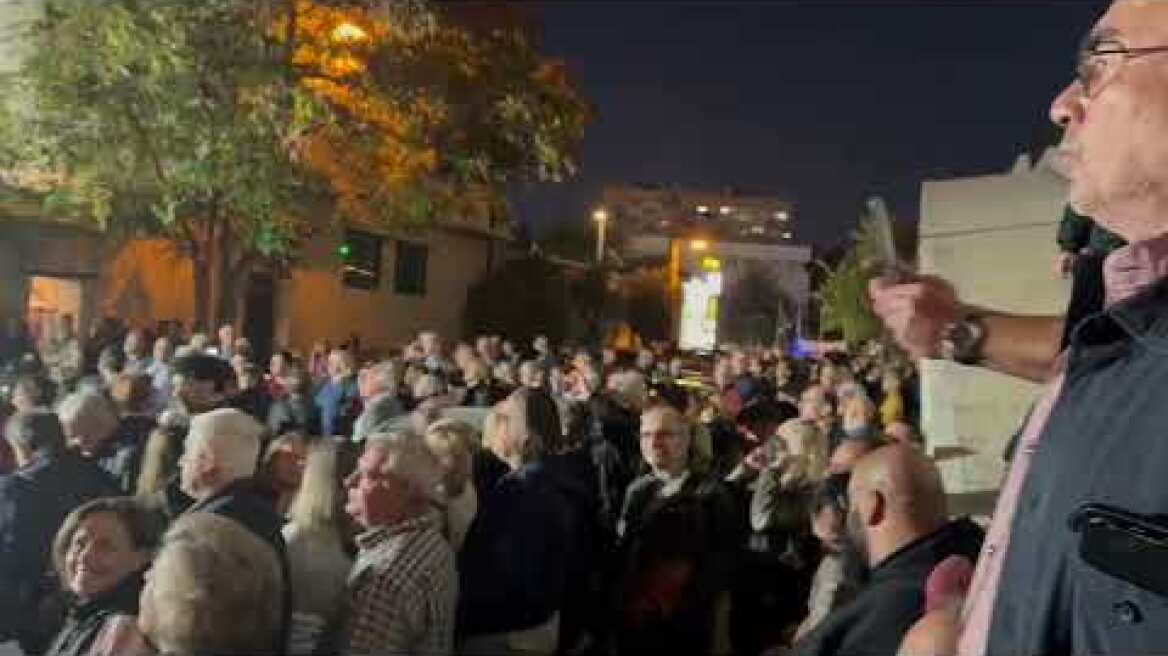 Ο Κασσελάκης εγκαινιάζει τα γραφεία στον Ταύρο (3)