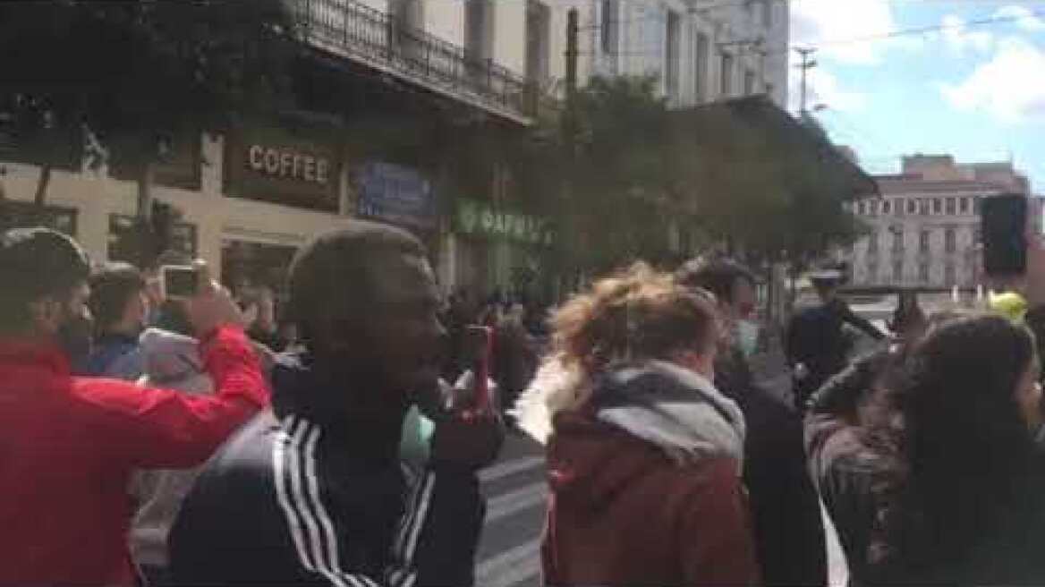 Κόσμος στην παρέλαση