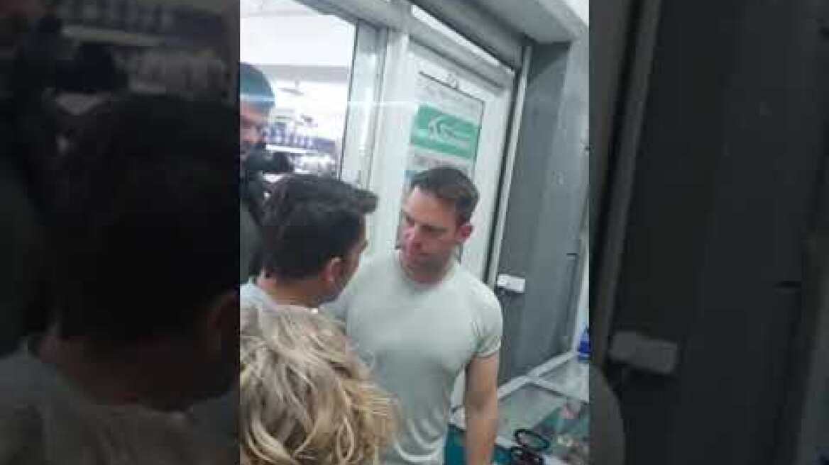 Ο Στέφανος Κασσελάκης με τους πολίτες του Ηρακλείου (5)