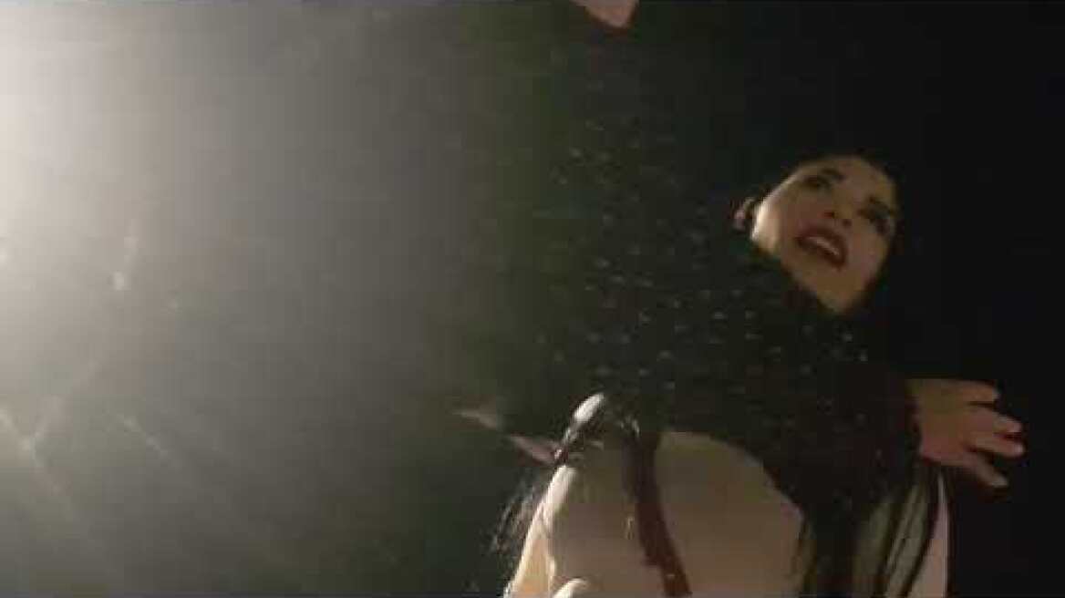 3 Cyprus Lady BROKING ANATER CAR AND WHONT GO FROM PARKING.CYPRUS LARNAKA