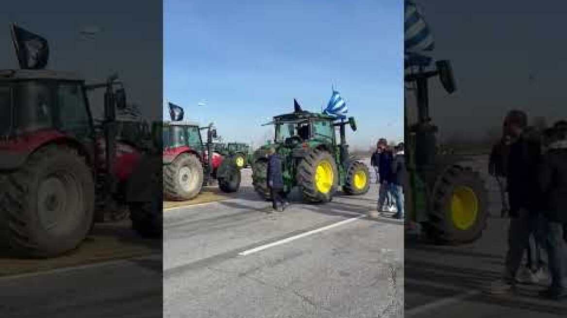 Οι αγρότες έκλεισαν για πέντε ημέρες και το ρεύμα προς Θεσσαλονίκη στα Μάλγαρα (1)