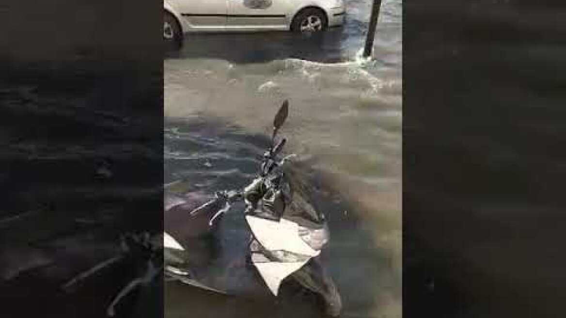 Μεγάλος σεισμός 6,7 Ρίχτερ στη Σάμο - Προκλήθηκε μικρό τσουνάμι