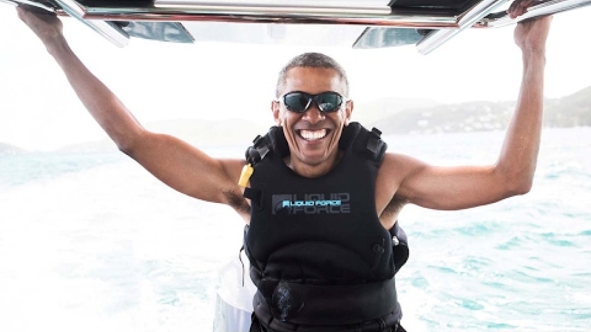 Obama enjoys water sports with Virgin chief