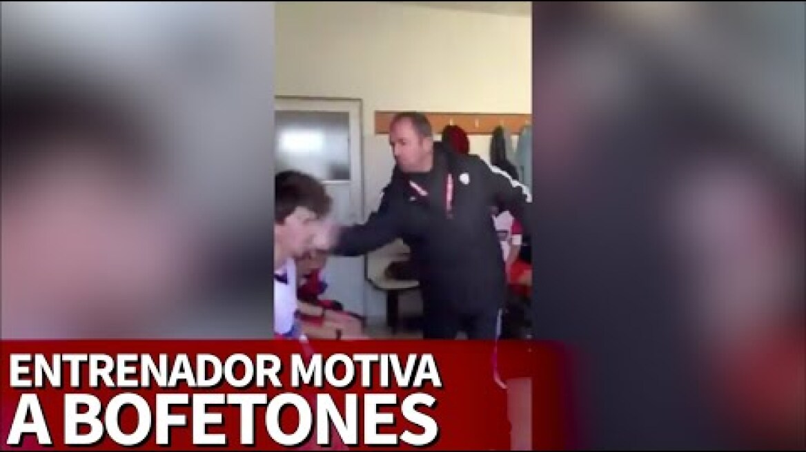 Un entrenador en Turquía se vuelve viral por "motivar" a sus jugadores a bofetones | Diario AS