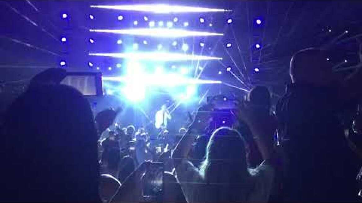 Το δυναμικό come back των Ελλήνων στην συναυλία του Ρέμου στη Ψαρού (5)