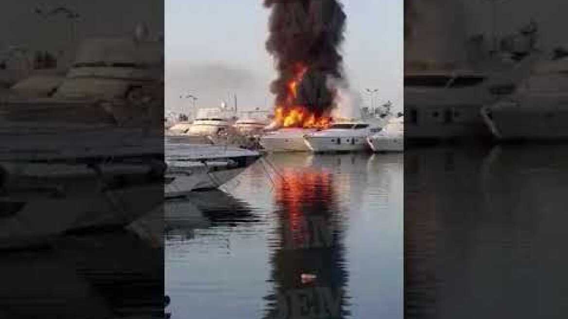 Γλυφάδα φωτιά σε σκάφος