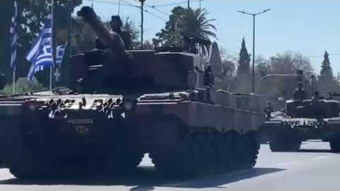 Στρατιωτική παρέλαση για την 25η Μαρτίου