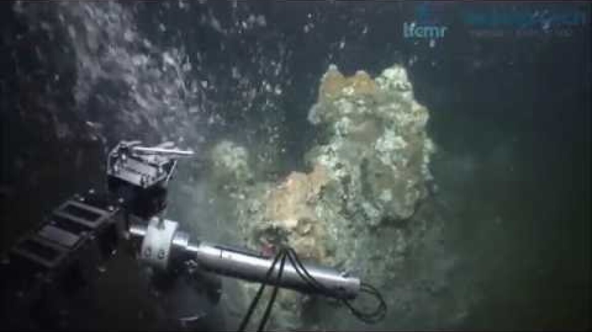 Kolumbo submarine volcano (Greece): An active window into the Aegean subduction system