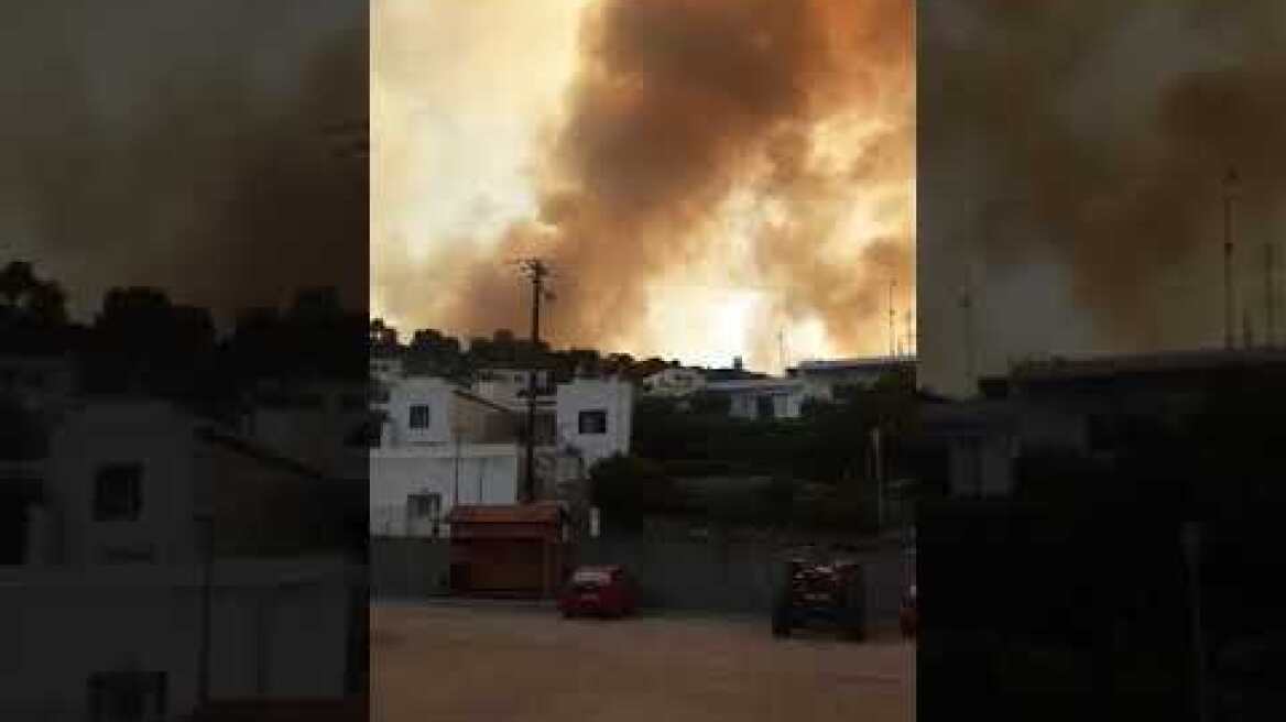 Ρόδος: Μεγάλη αναζωπύρωση στο Ασκληπιείο